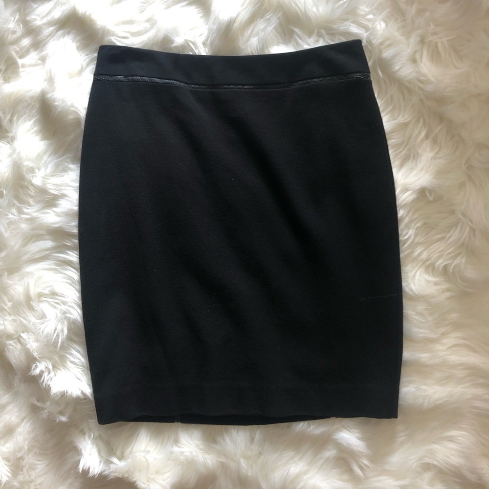 Elie Tahari Black Pencil Skirt